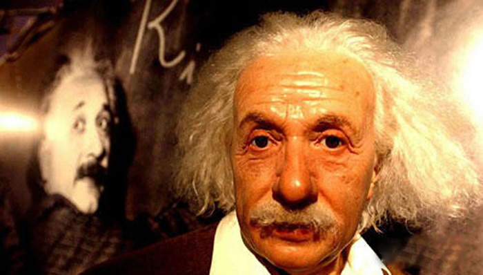 爱因斯坦.jpg