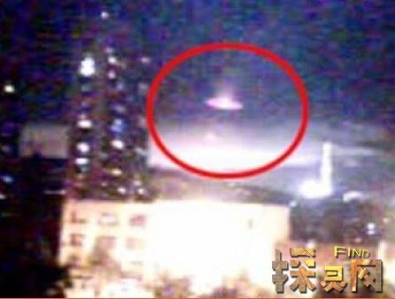 上海2010年惊现巨型ufo