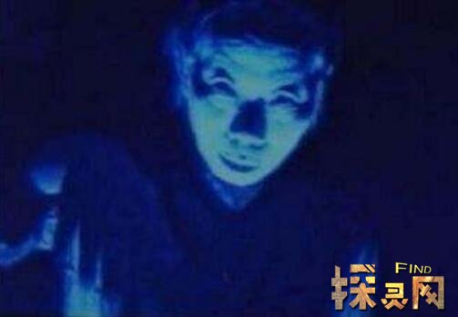 人撞邪了看中指